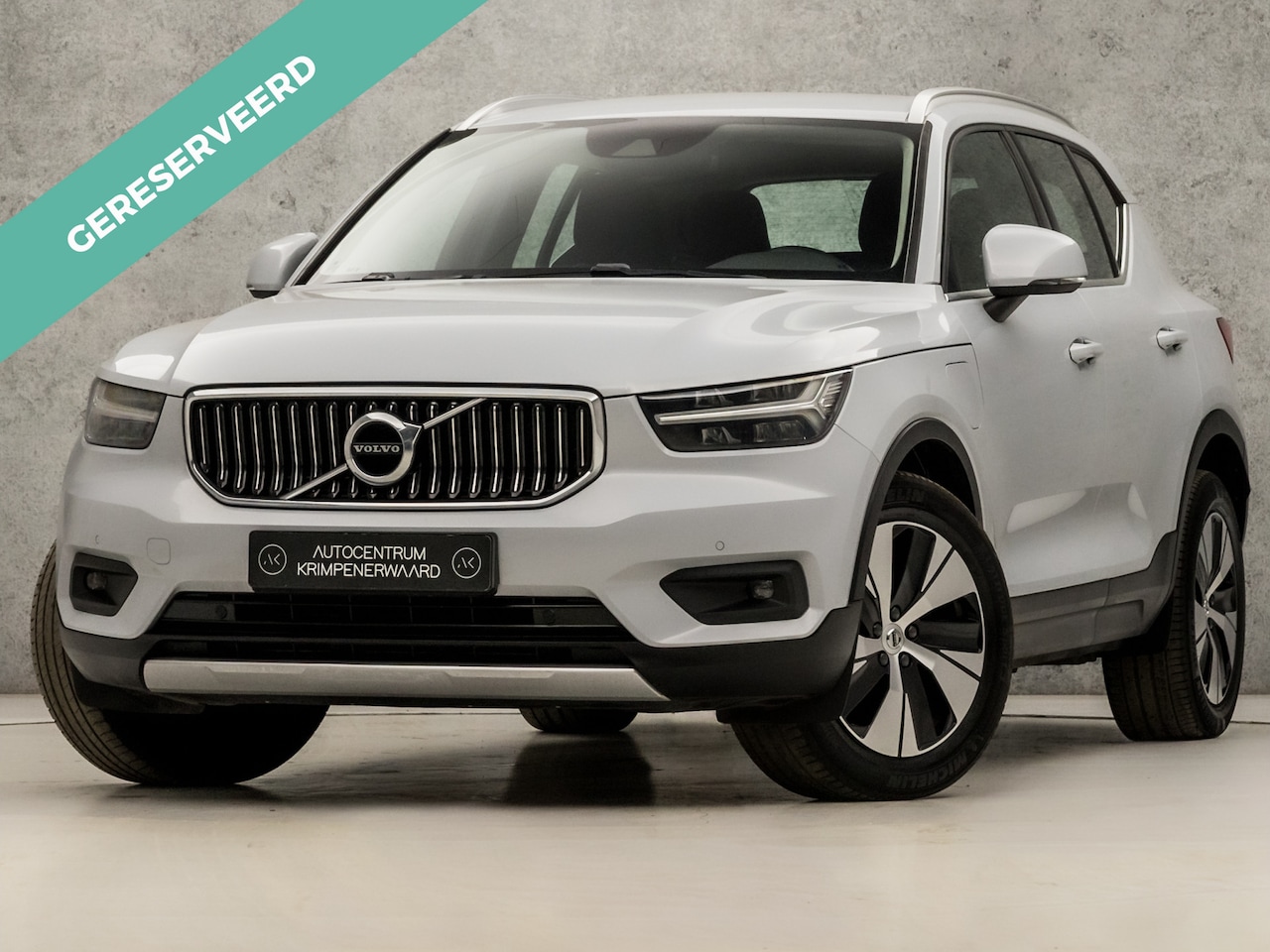 Volvo XC40 - 1.5 T5 Recharge Inscription Automaat 262Pk (APPLE CARPLAY, GROOT NAVI, CAMERA, LM VELGEN, - AutoWereld.nl