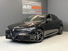 Alfa Romeo Giulia - 2.0 Turbo 280pk Automaat Q4 Estrema Unieke Uitvoering Alle Opties