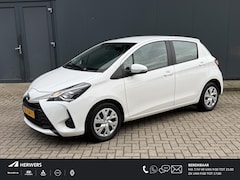Toyota Yaris - 1.5 VVT-i Active / Trekhaak / Automaat / Camera / Climate Control / Weinig Kilometers / Ee