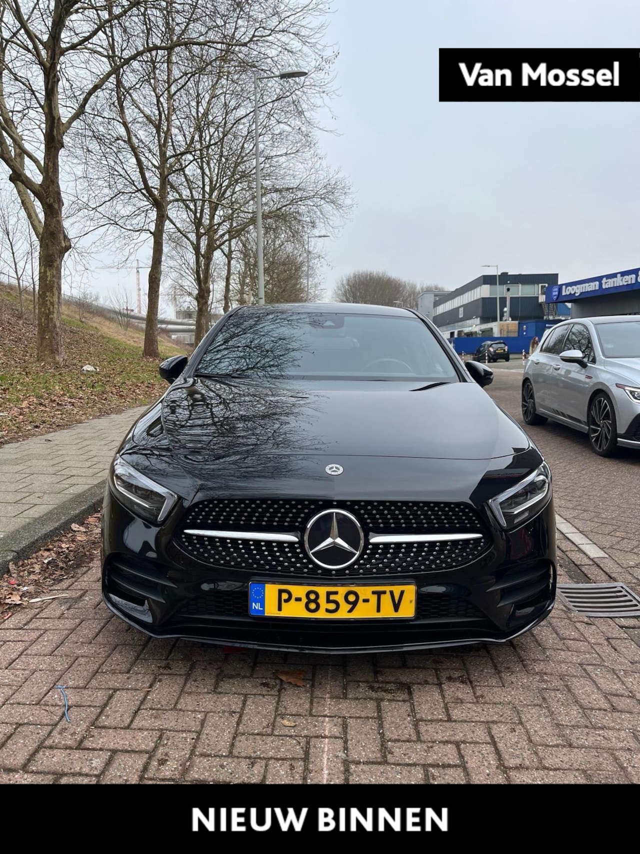 Mercedes-Benz A-klasse - 180 AMG Line 136 PK | Automaat | Navigatie | Climate Control | Privacy Glass | Cruise Cont - AutoWereld.nl