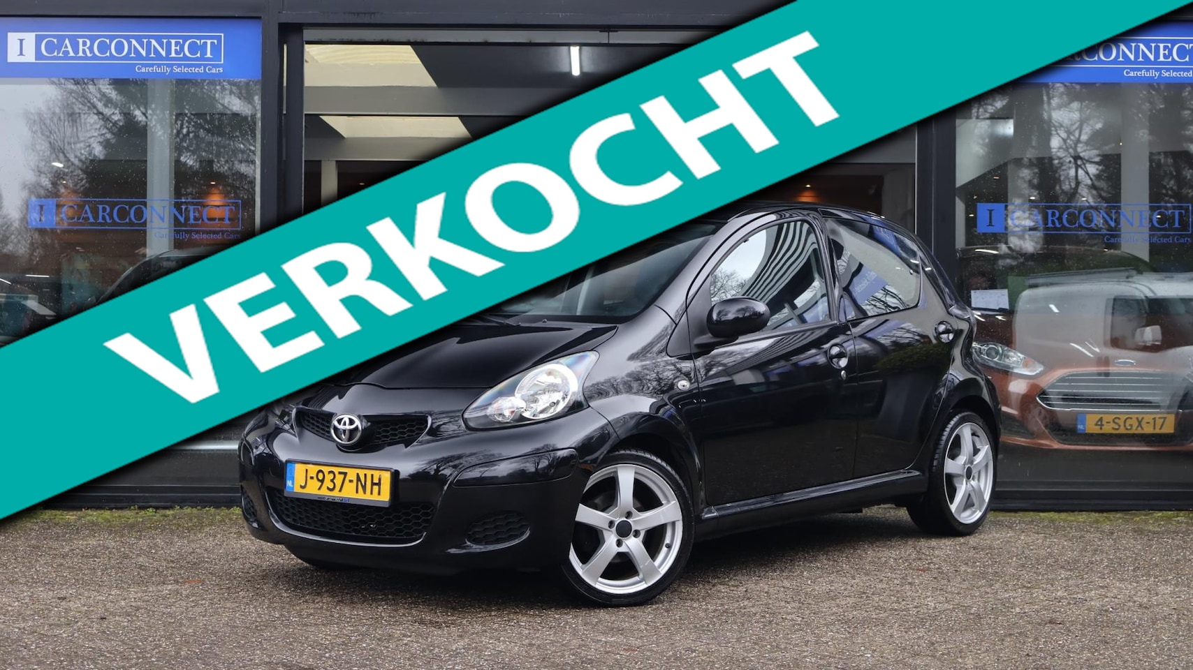Toyota Aygo - 1.0-12V Cool|Airco|LMV 16''|Elek.ramen|Stuur.bekr - AutoWereld.nl
