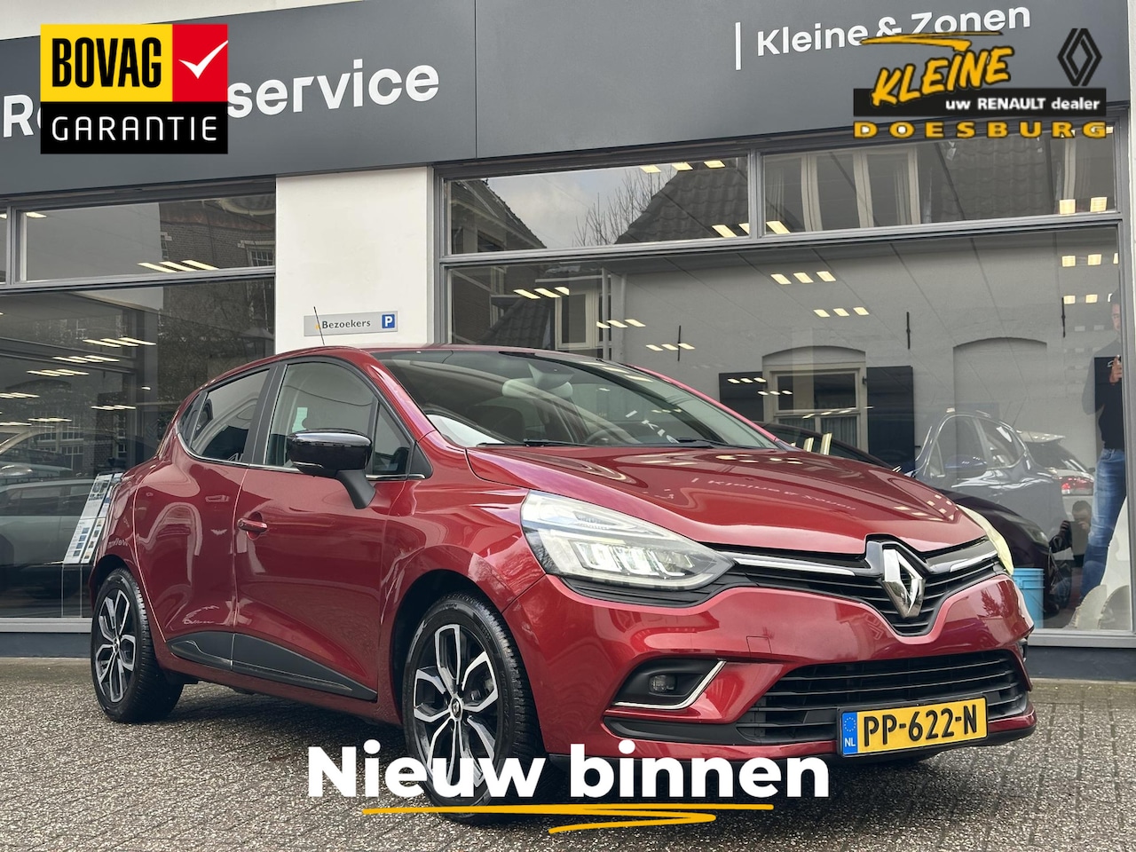 Renault Clio - IV TCe 90 Intens | Dealeronderhouden | Trekhaak | Luxe Intens uitvoering | Armsteun | Lich - AutoWereld.nl