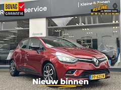 Renault Clio - IV TCe 90 Intens | Dealeronderhouden | Trekhaak | Luxe Intens uitvoering | Armsteun | Lich