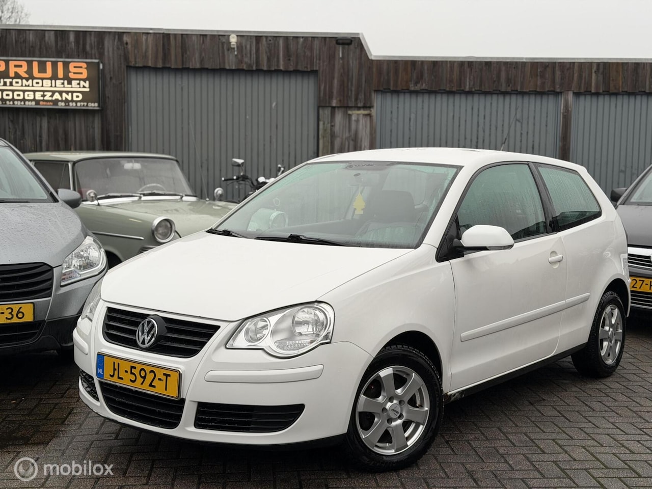 Volkswagen Polo - 1.2 Trendline -AIRCO-CV- *INRUIL MOGELIJK* - AutoWereld.nl