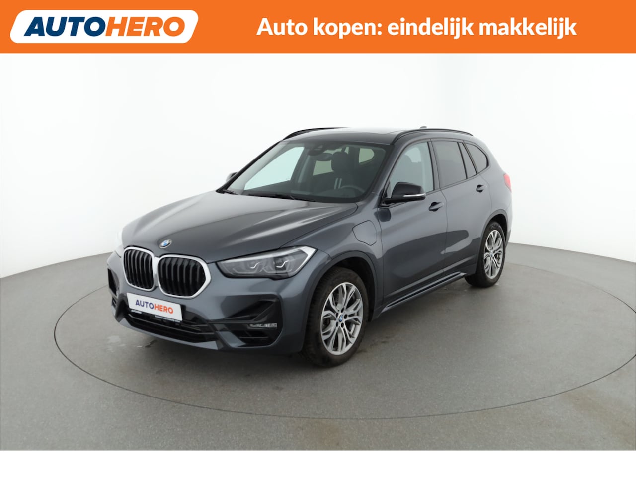 BMW X1 - xDrive25e UH83024 - AutoWereld.nl
