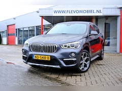 BMW X1 - SDrive20d Centennial High Executive Aut. Navi|Leder|HUD|Sportstoelen|LMV