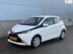 Toyota Aygo - 1.0 VVT-i x-cite AUTOMAAT AIRCO|CAMERA|NWE APK|