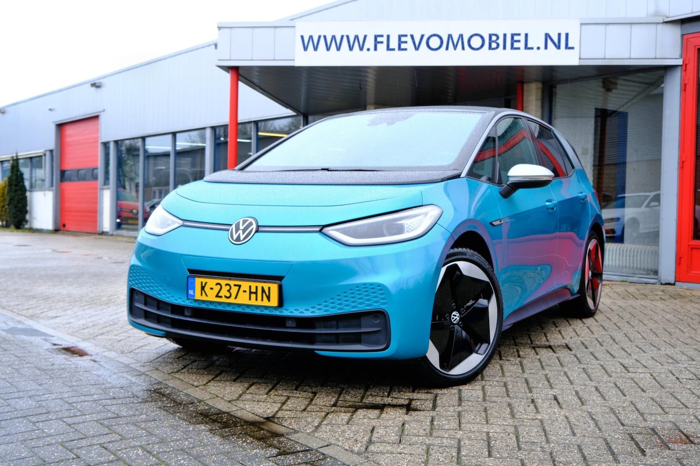 Volkswagen ID.3 - First Max 58 kWh Aut. Pano|Navi|Adapt.Cruise|LMV|CarPlay - AutoWereld.nl