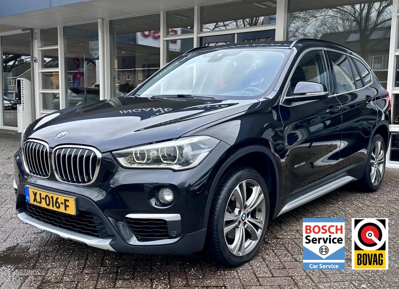 BMW X1 - sDrive18i High Executive Led, Climat, Camera, Navi, LM.. - AutoWereld.nl