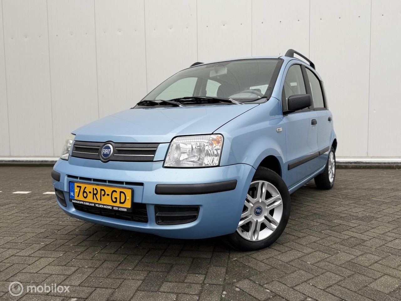 Fiat Panda - 1.2 Emotion Automaat Airco LM velgen NAP APK 5D - AutoWereld.nl