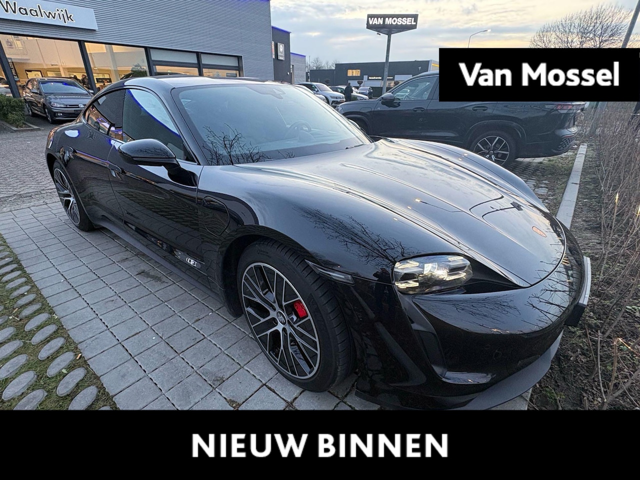 Porsche Taycan - Performance 84 kWh 381 PK | Automaat | Navigatie | Bose Sound System | Sportstoelen | Elek - AutoWereld.nl