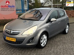 Opel Corsa - 1.4-16V Cosmo AUTOMAAT