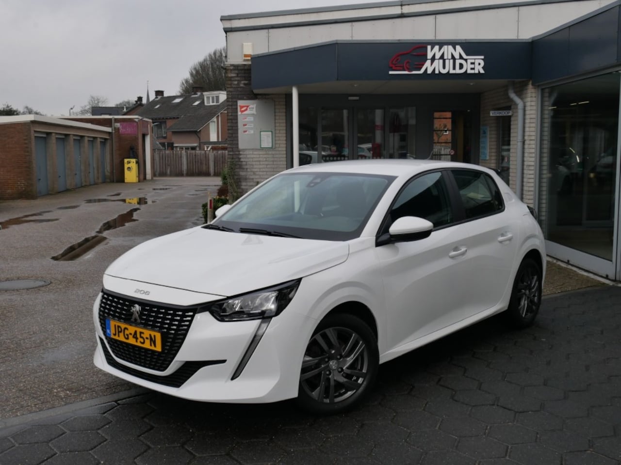 Peugeot 208 - 1.2 PT ACTIVE PACK   **Airco//Navi//Lm ** - AutoWereld.nl