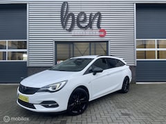 Opel Astra Sports Tourer - 1.2 Ultimate TOPSTAAT