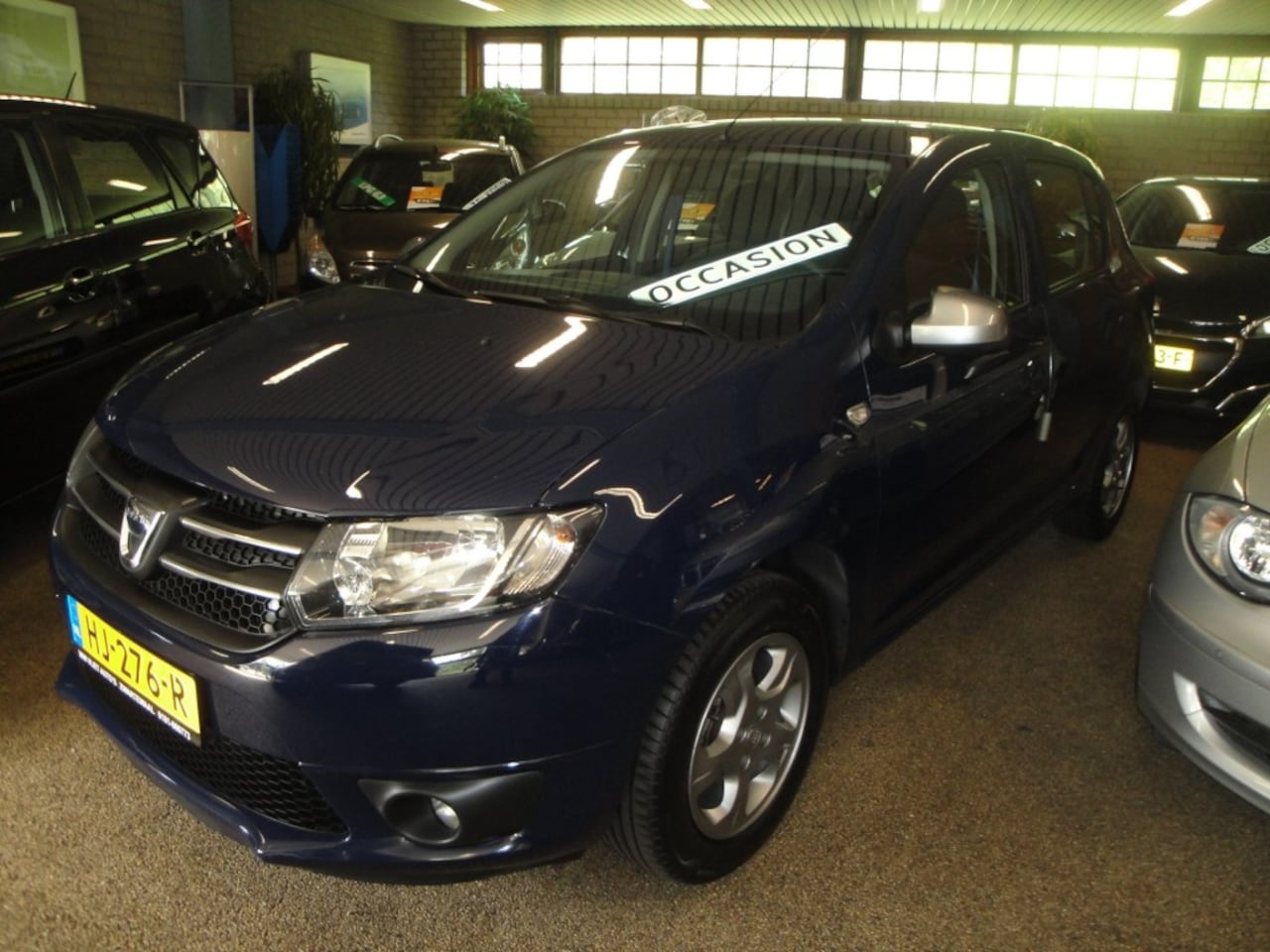 Dacia Sandero - 0.9 TCe 5-Drs met o.a. Audio, Airco, Cr.Control, P.sens. A., LM-velgen, etc - AutoWereld.nl