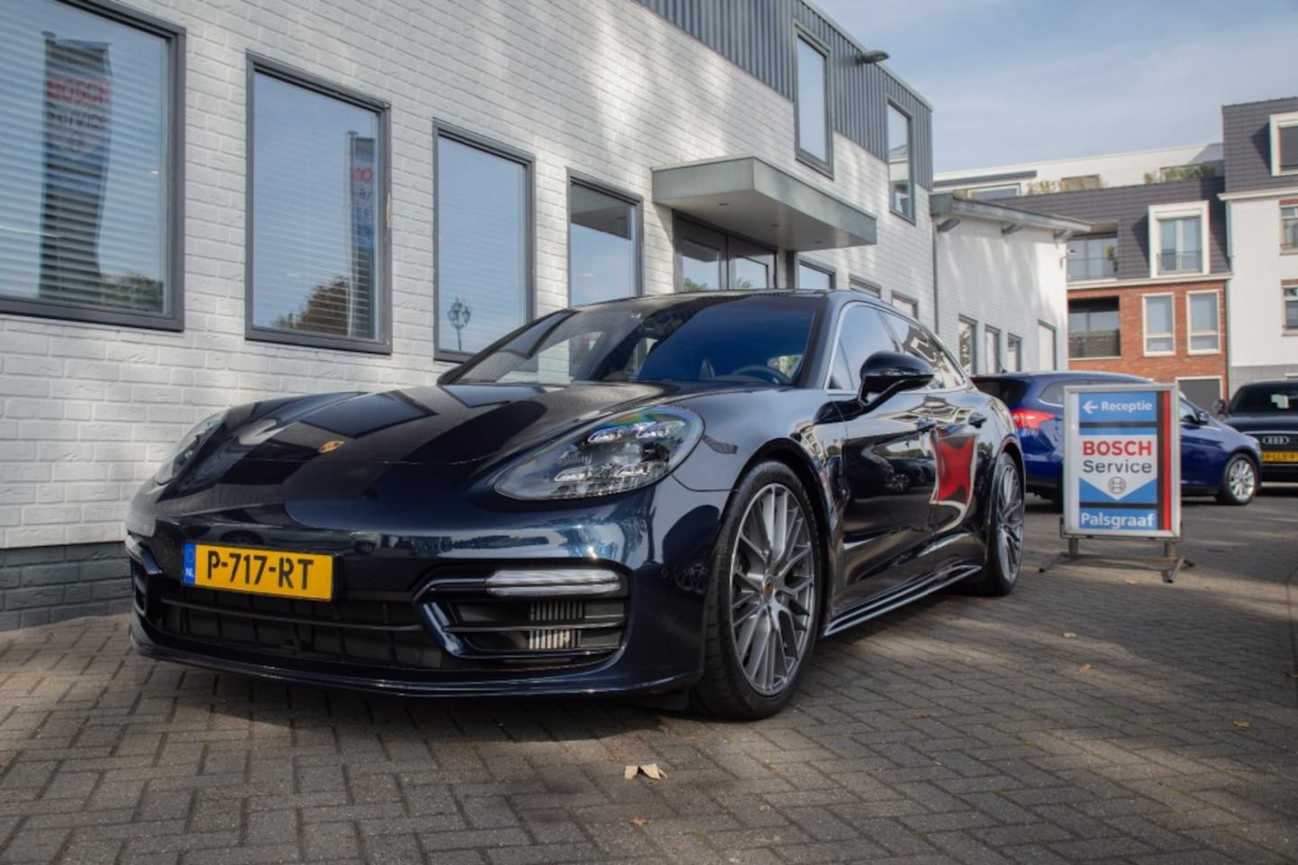Porsche Panamera Sport Turismo - 2.9 4 E-HYBRID Platinum Sport Chrono Full Loaded GROOT LEDER Pack - AutoWereld.nl
