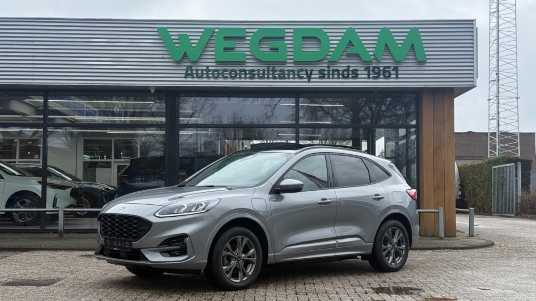 Ford Kuga - 2.5 PHEV ST-LINE X / FULL OPTIONS / 18inch - AutoWereld.nl