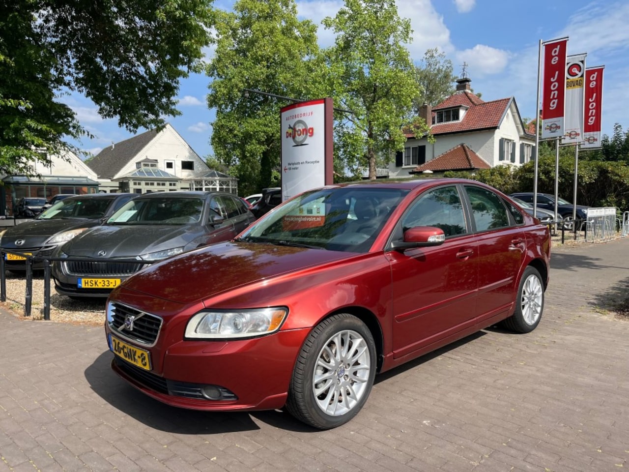 Volvo S40 - 1.8 MOMENTUM / SCHUIFDAK / CRUISE CTR. / TREKHAAK / 17'' LMV - AutoWereld.nl