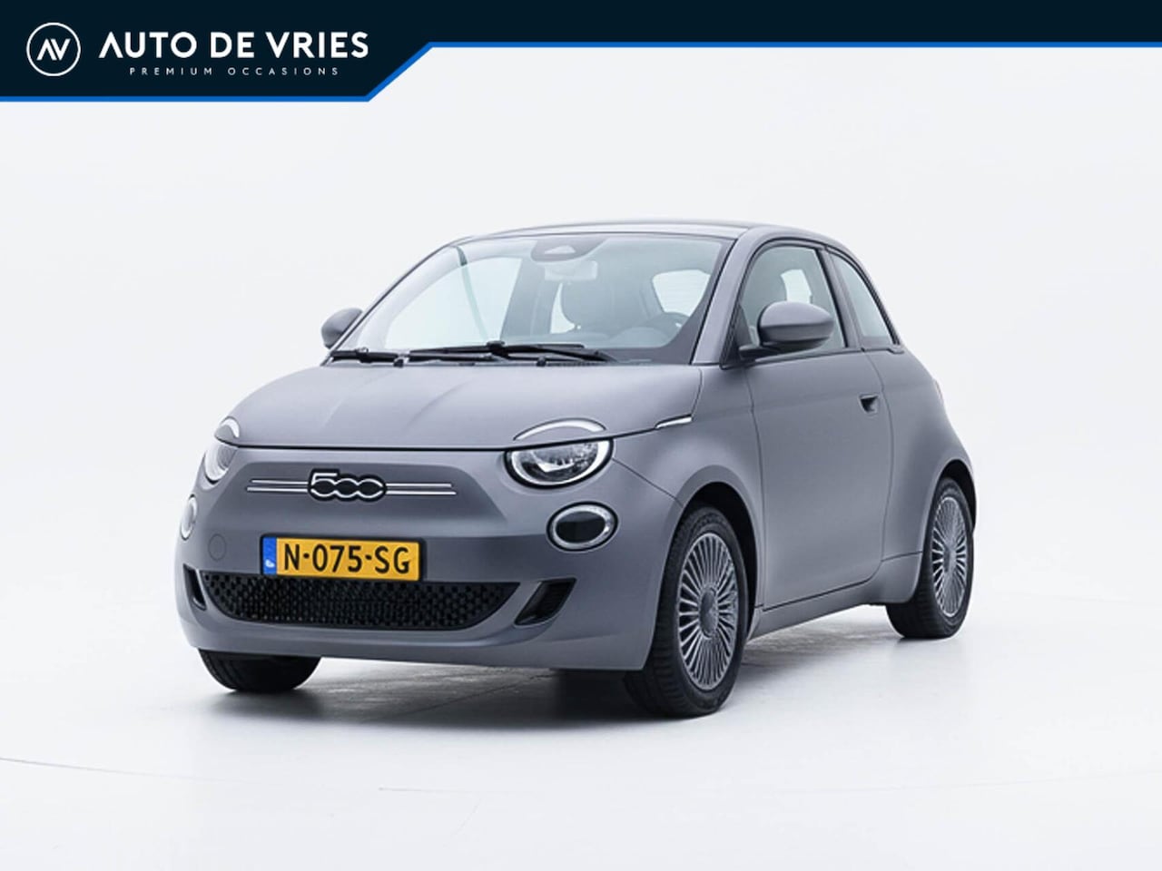 Fiat 500 - Icon 42 kWh | SOH 93% | Panoramdak | Carplay | Stoelverwarming - AutoWereld.nl