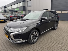 Mitsubishi Outlander - 2.4 PHEV Intense