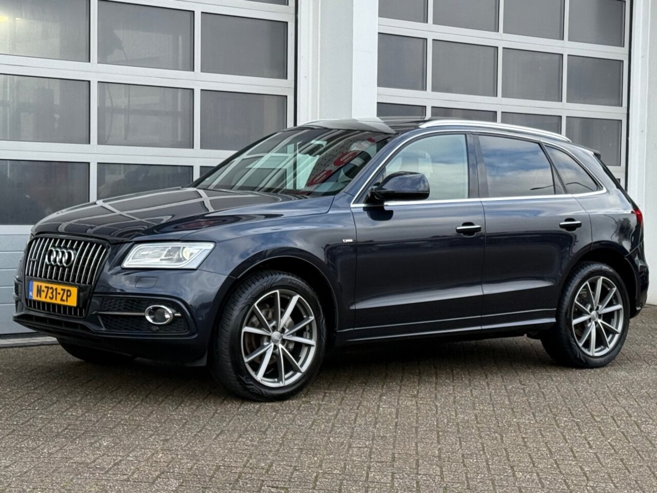 Audi Q5 - 2.0 TDI 190PK Sport S-line Quattro Aut. Navi Pano Leer - AutoWereld.nl