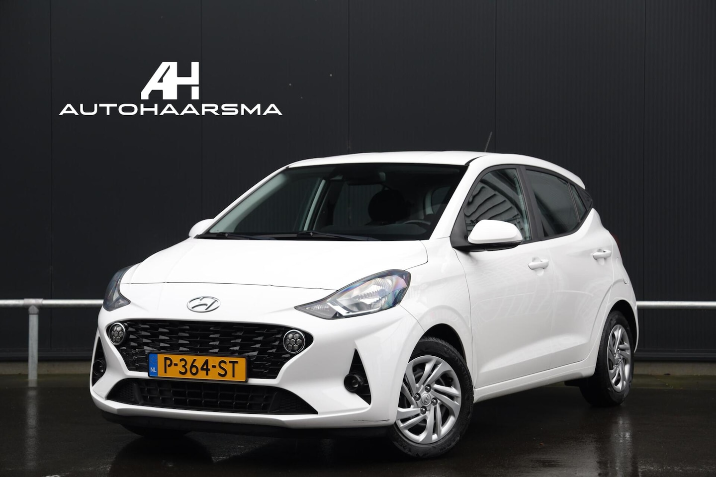 Hyundai i10 - 1.0 Comfort Smart Airco Cruise Achteruitrijcamera - AutoWereld.nl