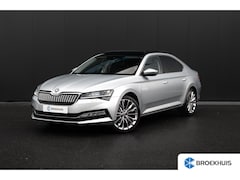 Skoda Superb - 1.4 TSI 218 PK iV Laurin & Klement Panoramadak | Trekhaak | Dodehoekdetectie | Adaptive cr