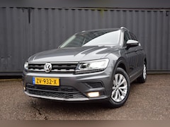 Volkswagen Tiguan - 1.5 TSI Comfortline Business, Panorama dak, Trekhaak
