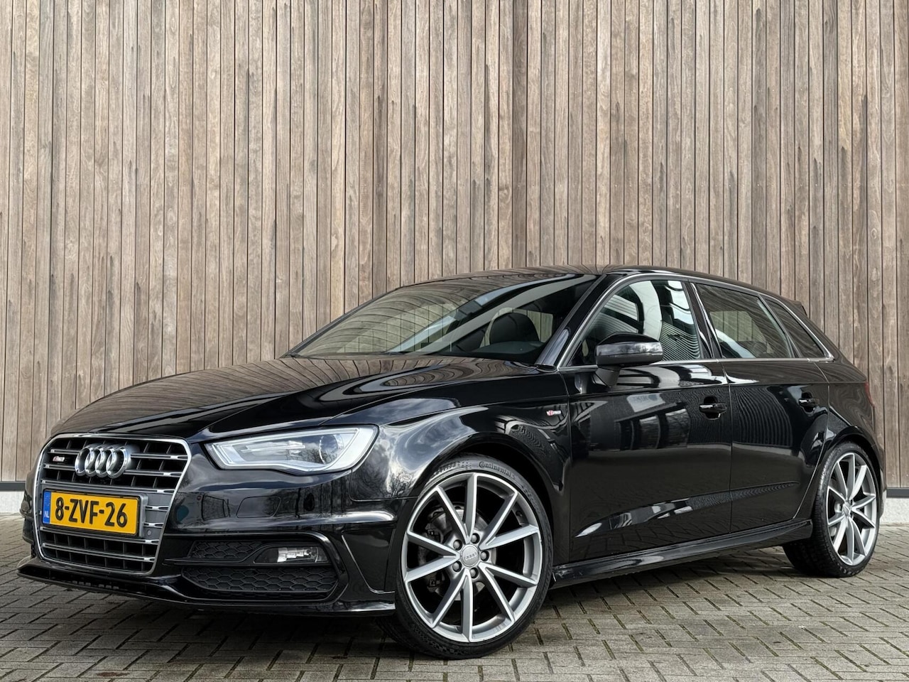 Audi A3 Sportback - 1.4 TFSI 150PK S-LINE | Xenon | 19 INCH | NL- AUTO - AutoWereld.nl