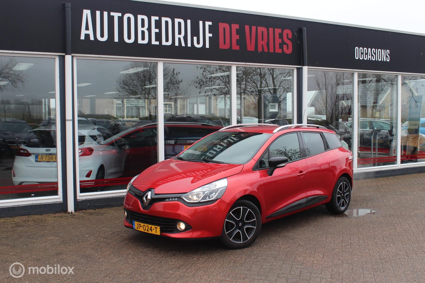 Renault Clio Estate - 0.9 TCe Limited Airco/Cruise/Navi/PDC/NAP - AutoWereld.nl