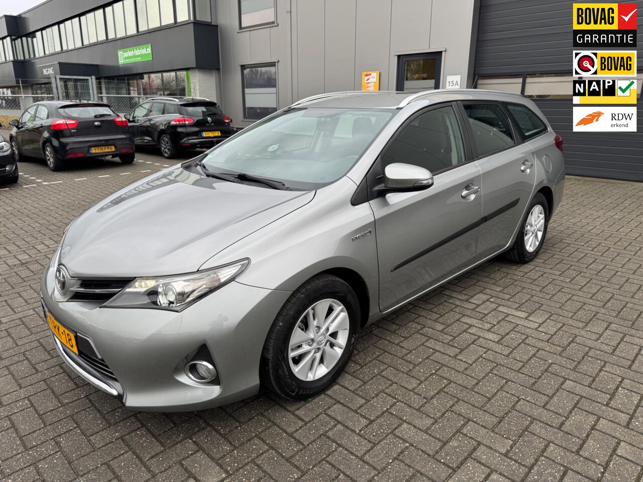 Toyota Auris Touring Sports - 1.8 Hybrid Aspiration 1.8 Hybrid Aspiration - AutoWereld.nl