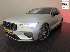 Volvo S60 - 2.0 T4 AUT R-Design / Polestar uitlaat / 19 inch