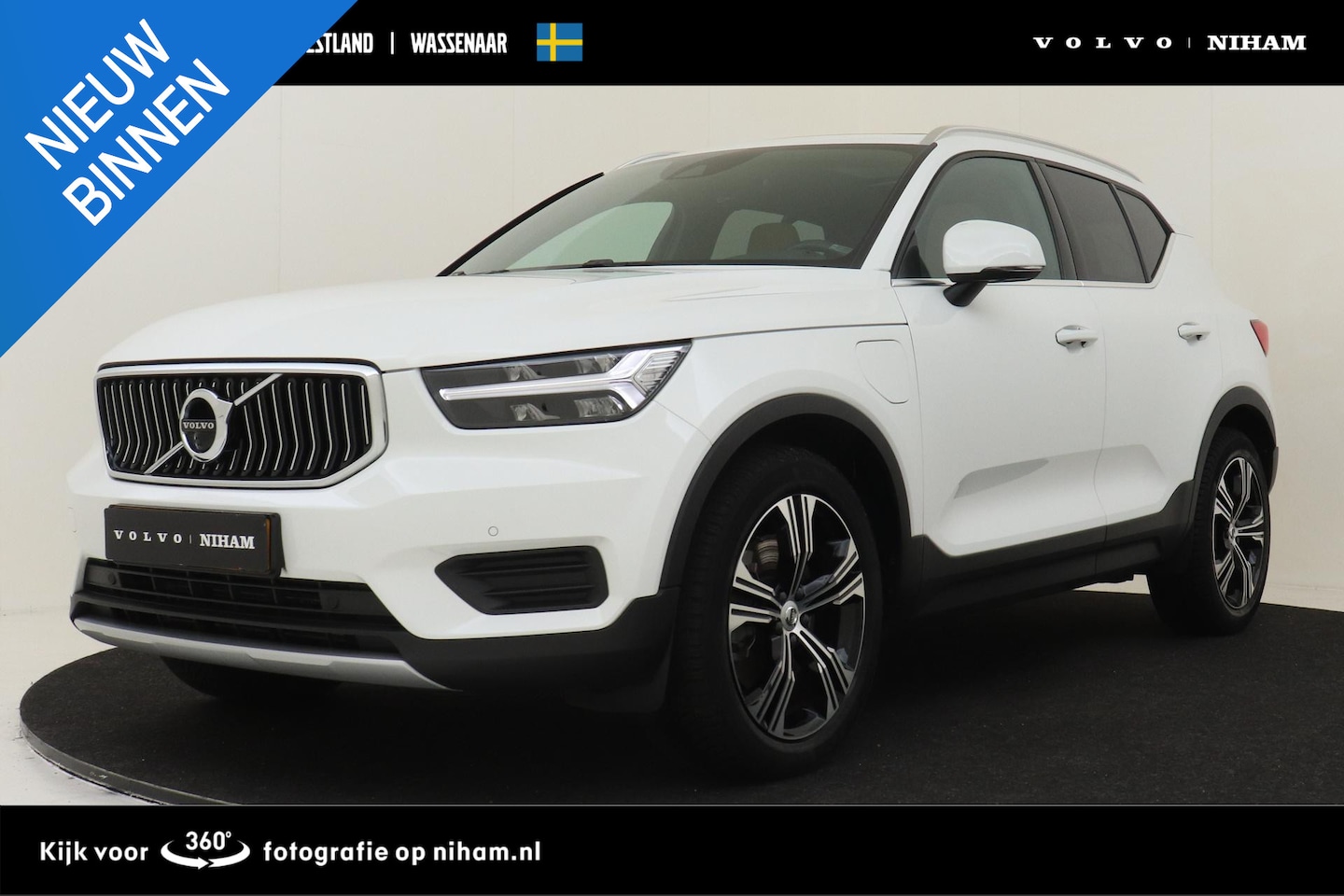 Volvo XC40 - T4 RECHARGE INSCRIPTION -PANO.DAK|HARMAN/KARDON|360°CAM|POWER-SEATS|LEDER|ALL-SEASON|19" - AutoWereld.nl