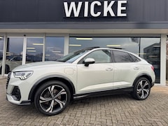 Audi Q3 Sportback - 45 TFSI e S Edition Panorama 245PK Matrix 2022 sfeerverlichting