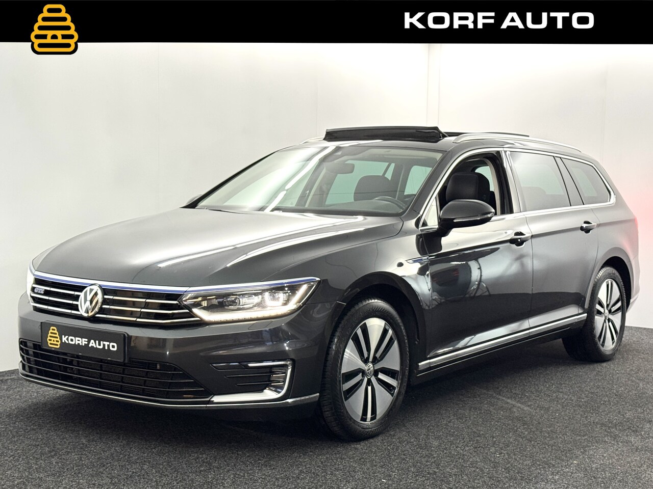 Volkswagen Passat Variant - 1.4 TSI GTE / Pano / Winterpakket / Trekhaak - AutoWereld.nl