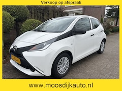 Toyota Aygo X - 1.0 VVT-i x-now Airco/ 5 Drs/ NL auto/ met NAP/ Nw-APK/ // Verkoop op afspraak bel 06-5322
