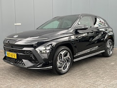 Hyundai Kona - 1.6 GDI HEV 130pk N-Line Sky Automaat | Carplay | Keyless | Climate | Navigatie | Full LED