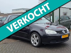 Volkswagen Golf - 1.6 FSI Optive 3 1e eigenaar volledig dealer onderhouden airco navigatie elektrische ramen