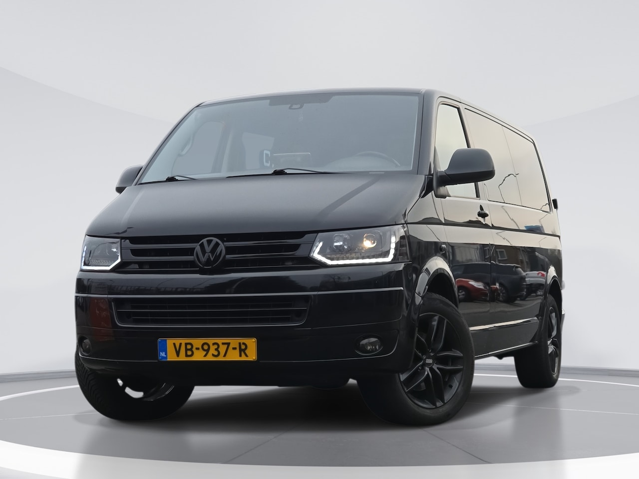 Volkswagen Transporter - 2.0 TDI L2H1 DC Comfortline |DISTRIBUTIE VERV.|VOLL.ONDERH.|CARPLAY|CRUISE|ORG.NL|NAP| - AutoWereld.nl