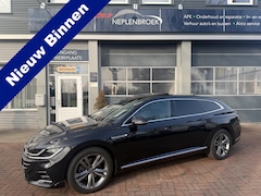 Volkswagen Arteon Shooting Brake - 2.0 TSI DSG R-Line | LED Matrix | Pano | VC | Winterpakket | AGR | Camera | Navi | Clima |