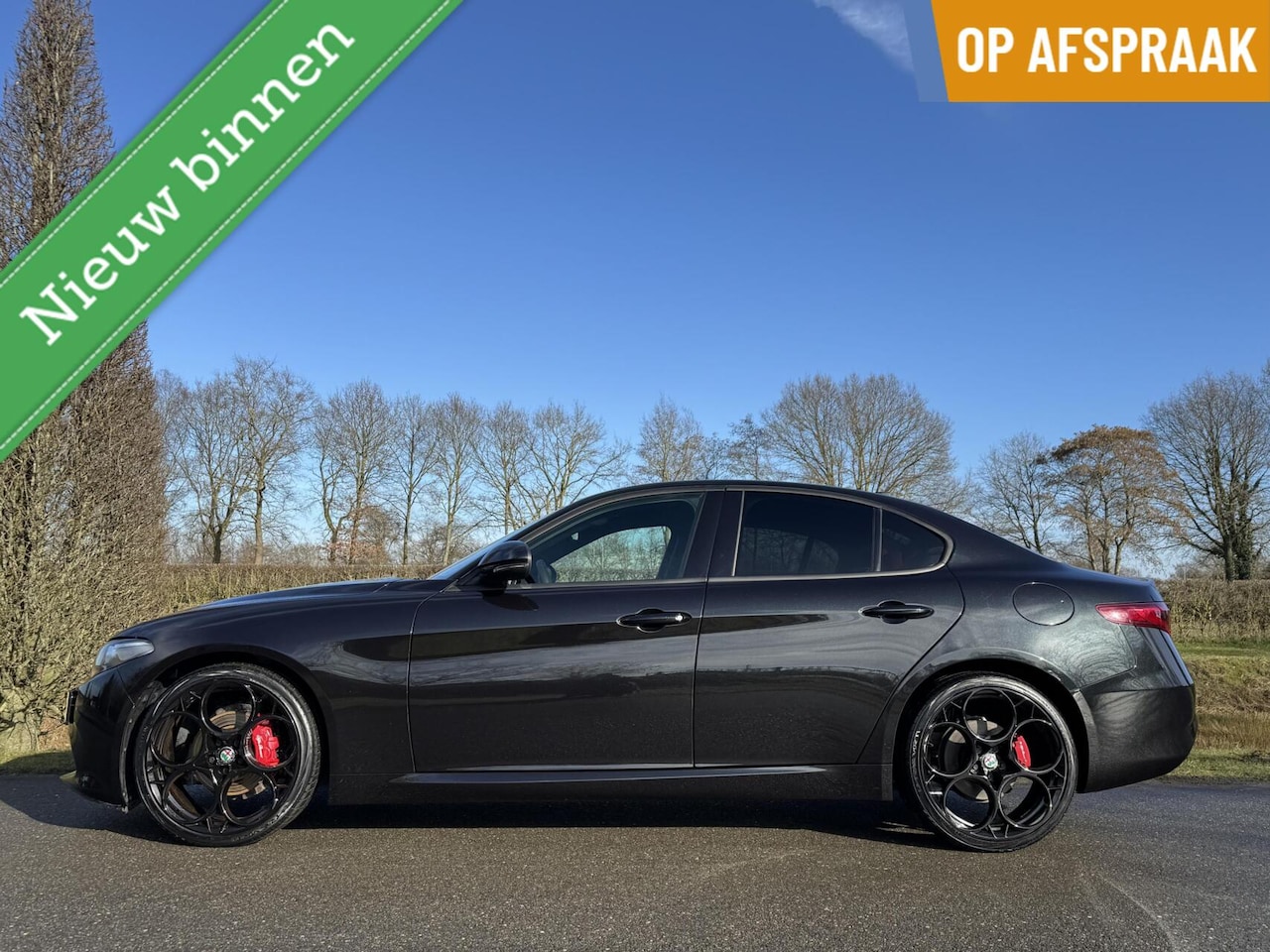 Alfa Romeo Giulia - 2.0T 310pk RWD, Veloce, my22, 8500km!!! - AutoWereld.nl