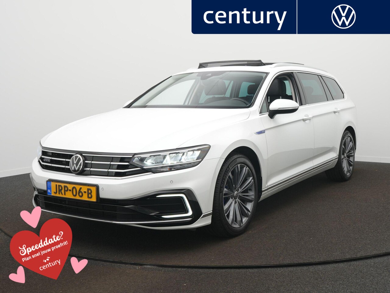 Volkswagen Passat Variant - 1.4 TSI PHEV GTE Business Navigatie - ACC - Stoelverwarming - Pano-dak - Camera - Leder - - AutoWereld.nl
