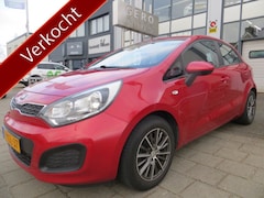 Kia Rio - 1.2 CVVT Comfort Pack 5 deurs nl-auto 89 dkm airco lmv trekhaak