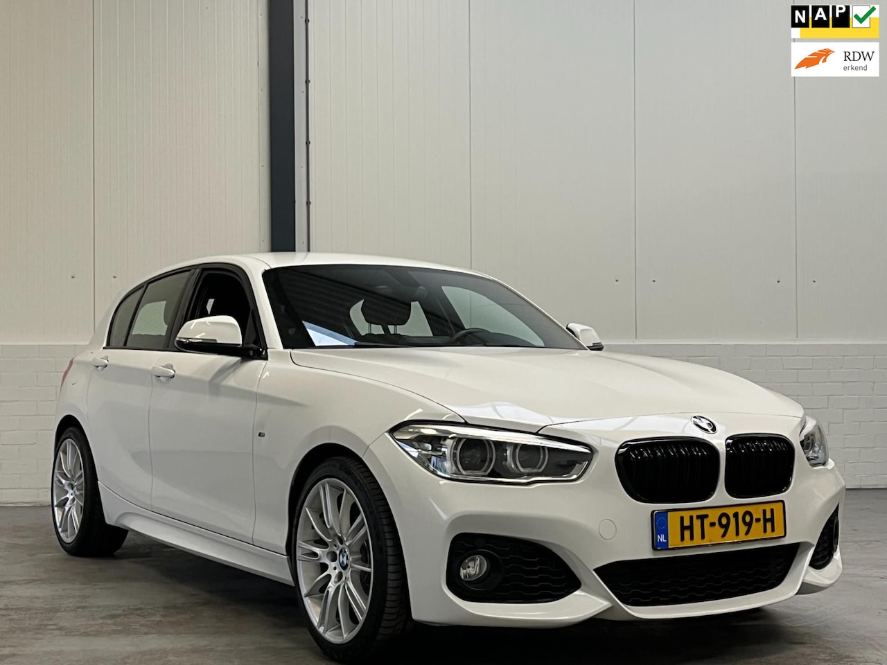 BMW 1-serie - 116i M Sport|18 Inch|Alcantara|Stoelverwarming|LED - AutoWereld.nl