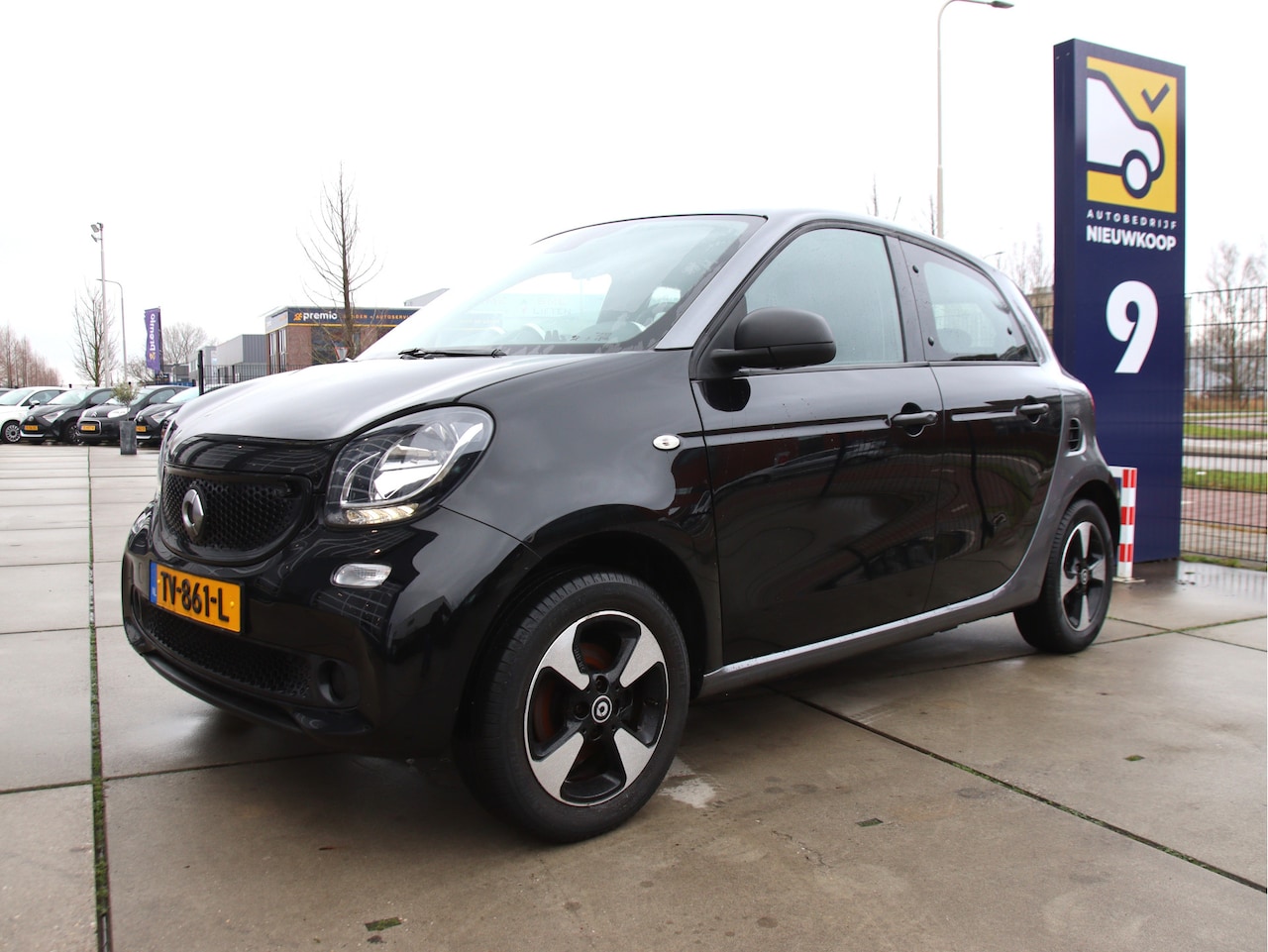 Smart Forfour - 1.0 Business Solution NL-auto, Clima, Cruise, LMV Prijspakker! - AutoWereld.nl