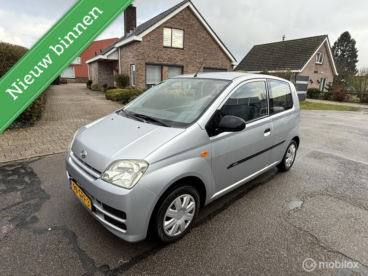 Daihatsu Cuore - 1.0-12V 100th Anniversary 1.0-12V 100th Anniversary - AutoWereld.nl