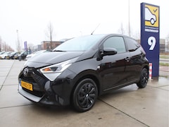 Toyota Aygo - 1.0 VVT-i x-play Sparco Camera-Carplay, NL-auto, 1e Eigenaar Prijspakker