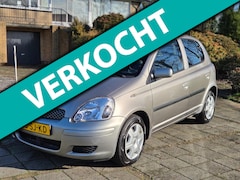 Toyota Yaris - 1.3 VVT-i Sol Airco/NAP/AUTOMAAT