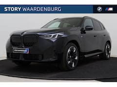 BMW X3 - 30e xDrive M Sport Automaat / Panoramadak / Trekhaak / Sportstoelen / M Sportonderstel / S