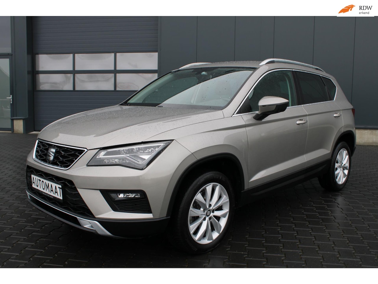 SEAT Ateca - 1.4 EcoTSI STYLE IDEALE CARAVAN TREKKER TREKHAAK - AutoWereld.nl